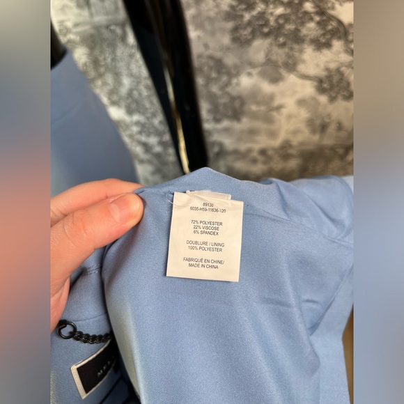 Light Blue Single-Breasted Suit - Picture 11 of 11